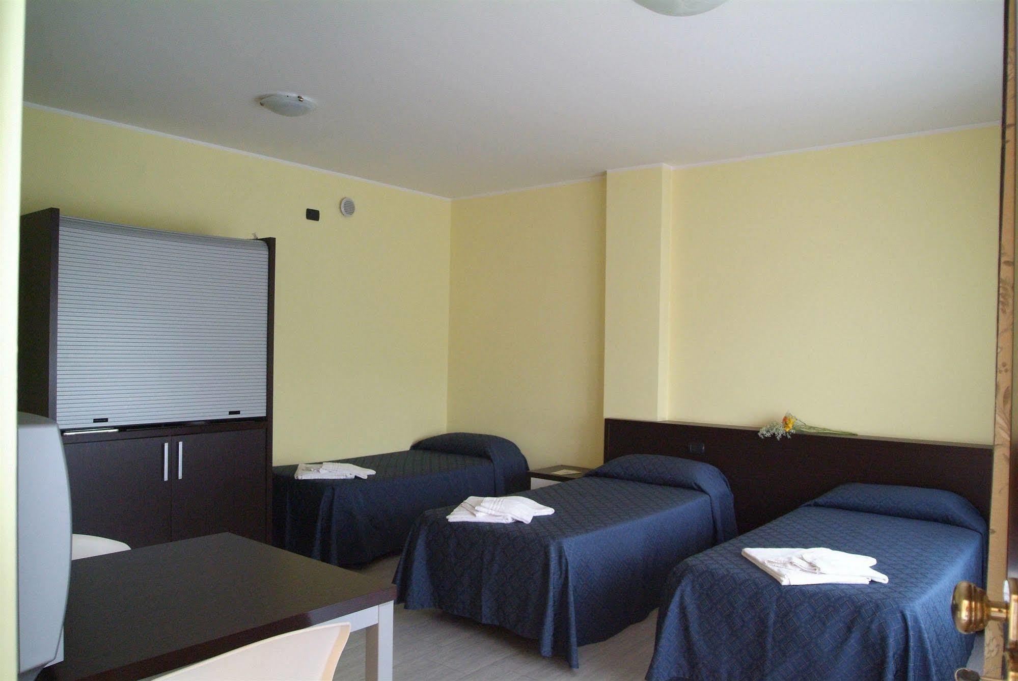 Residence San Prospero Garbagnate Milanese Exteriér fotografie