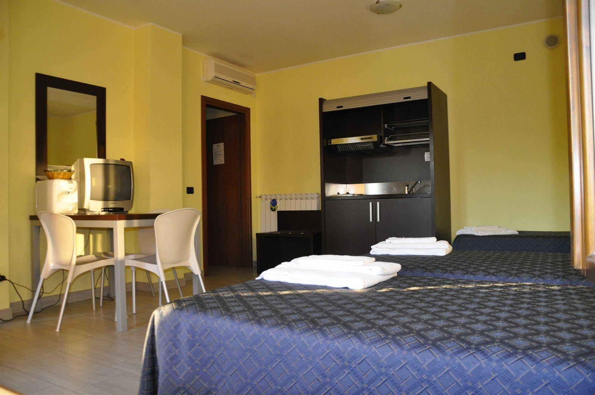 Residence San Prospero Garbagnate Milanese Exteriér fotografie